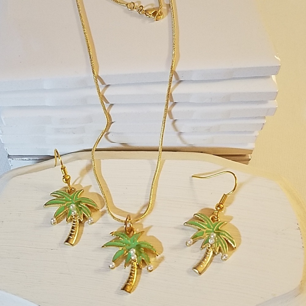 Palm Tree Earrings & Necklace Set Gold Tone Beach Sea
